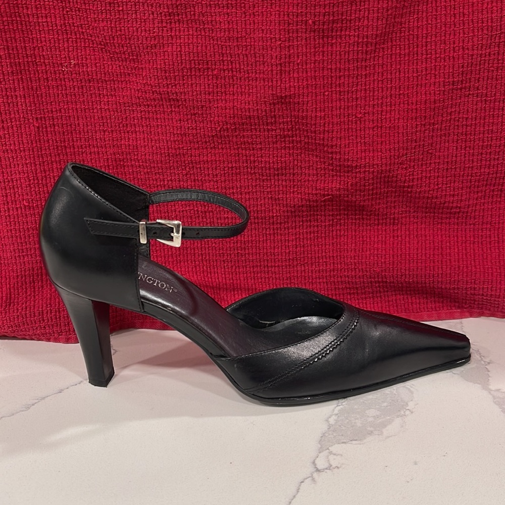 Worthington black leather heels size 8